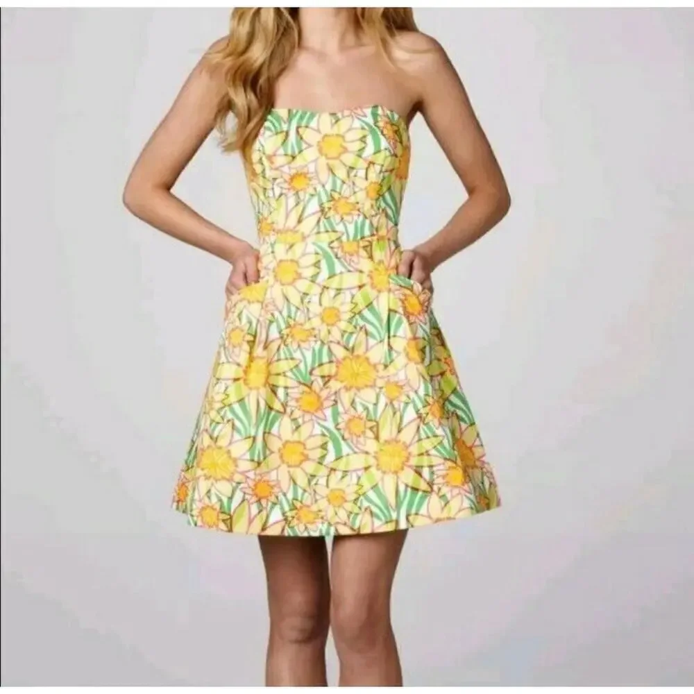 Lilly Pulitzer Wyatt Classic Dress Strapless Floral Fit And Flare Yellow Size 8 - Picture 1 of 12